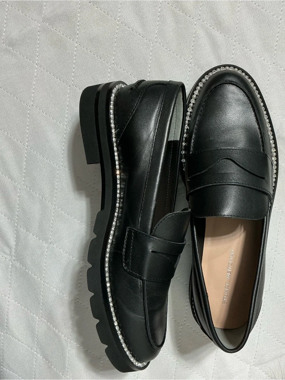Stuart Weitzman Monty Black Leather Pearl Trim Penny Loafers Size 7.5 NWOB